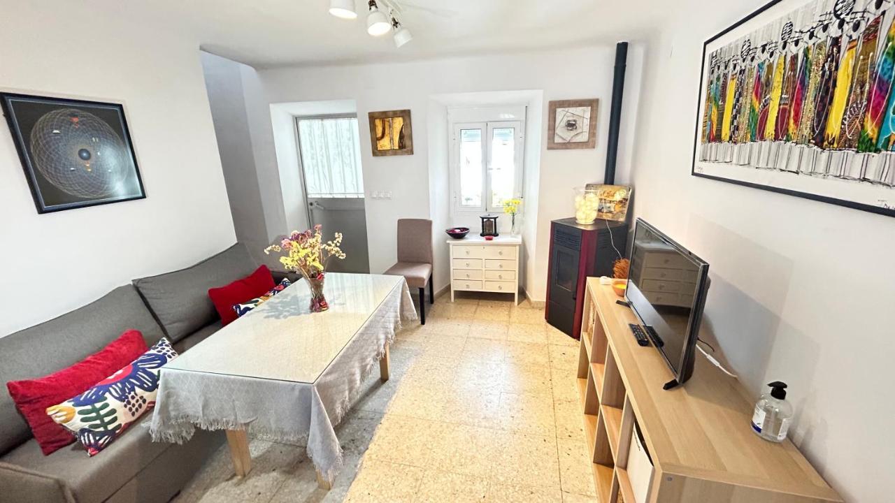Cozy Town House With Terrace And Free Wifi Villa Ronda Kültér fotó