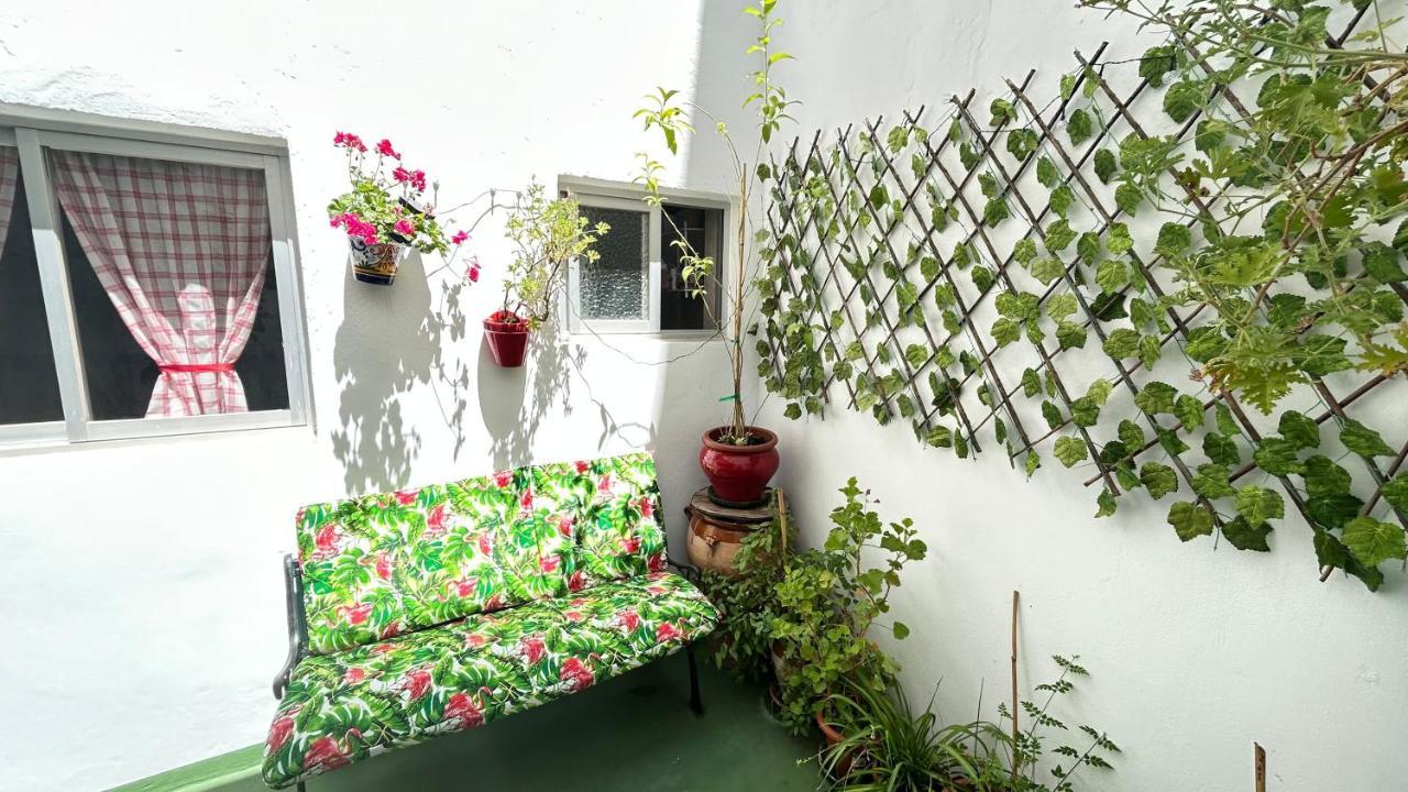 Cozy Town House With Terrace And Free Wifi Villa Ronda Kültér fotó